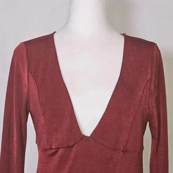 Free People Intimately Free Sleek Essentials Blouse Vneck Burgundy Shimmer S/P - Picture 3 of 13
